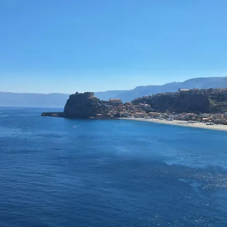 Live & Dream Vulcano Quadrilocale 2 Piano Apartment Scilla