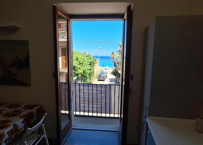Live & Dream Vulcano Quadrilocale 2 Piano * Scilla